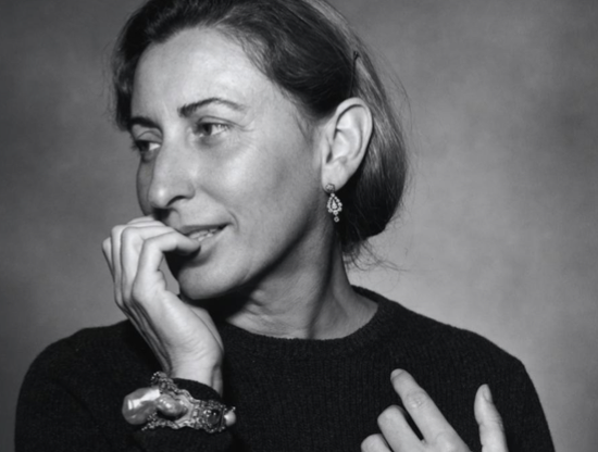 Miuccia Prada: kreatywny umysł stojący za imperium mody